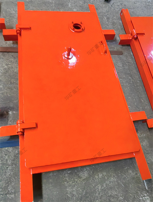 華礦集團(tuán)熱銷(xiāo)產(chǎn)品礦用避難硐室門(mén)發(fā)往內(nèi)蒙古